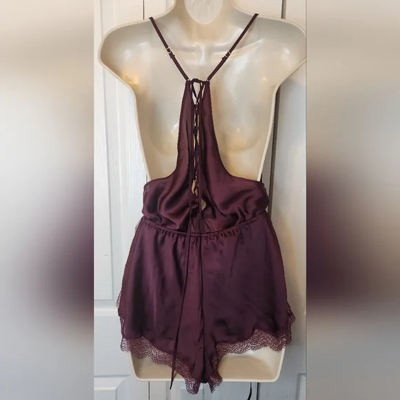VICTORIA'S SECRET Burgandy Core Satin Side Tie Romper Size Small Lace - Picture 5 of 8
